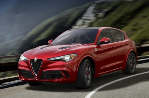 Alfa Romeo Stelvio| Новые двигатели и задний привод