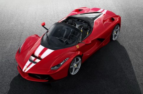 Ferrari LaFerrari Aperta продали за 9,98 млн долларов в благотворительных целях