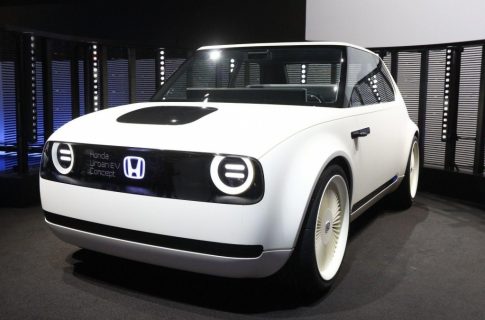 Honda Urban EV Concept — это очаровательный персональный городской автомобиль