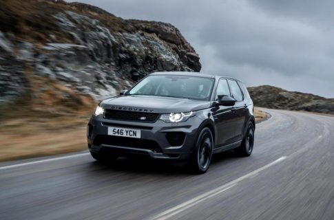 Land Rover Discovery Sport может получить гибридный вариант уже в следующем году