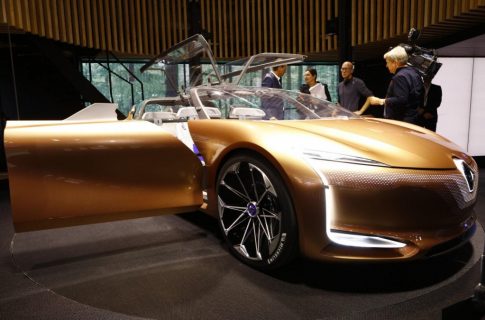 Renault Symbioz — удивительный электромобиль будущего с французским виденьем