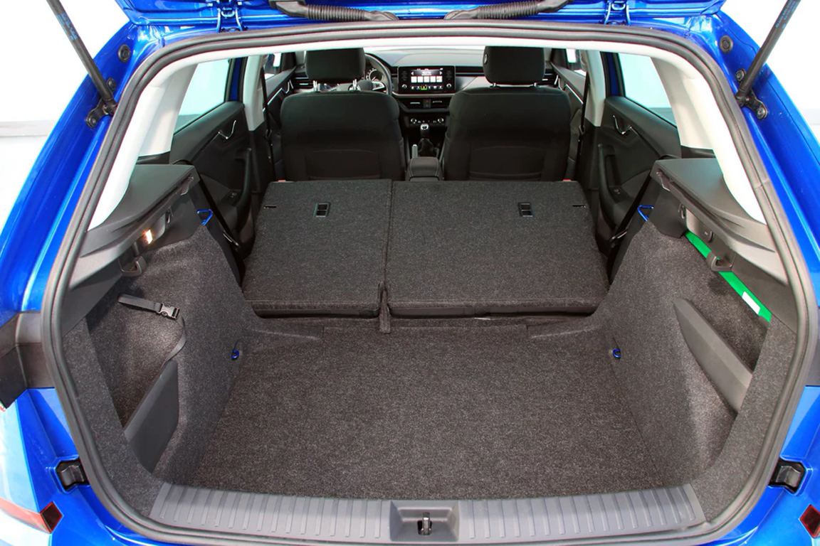 Skoda Kamiq 1.0 TSI - оптимальный размер 4 Skoda Kamiq 1.0 TSI - оптимальный размер 2
