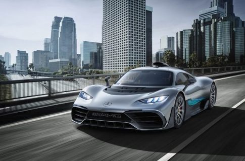 Суперкар Mercedes-AMG Project ONE с технологиями болида F1 — это за пределами реальности