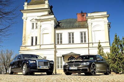 Тест-драйв сравнение: Rolls-Royce Ghost против BMW M760 - одно сердце, два уровня престижа 5