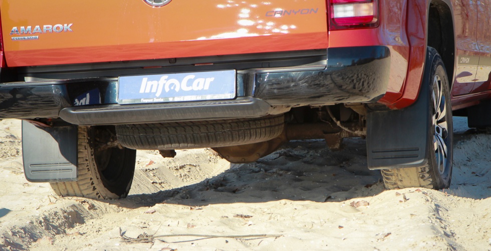 Тест-драйв Volkswagen Amarok Canyon 2014 11