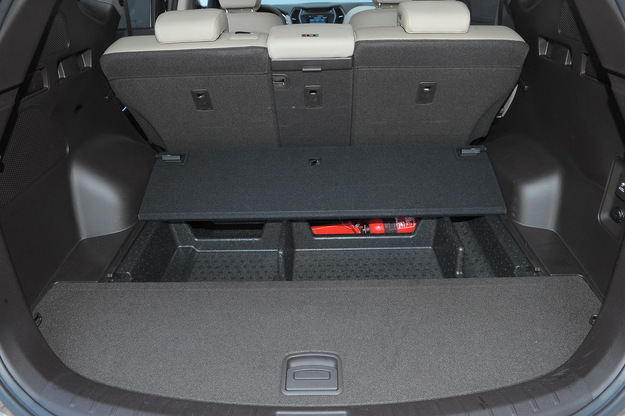Hyundai Santa Fe Багажник / Мотор