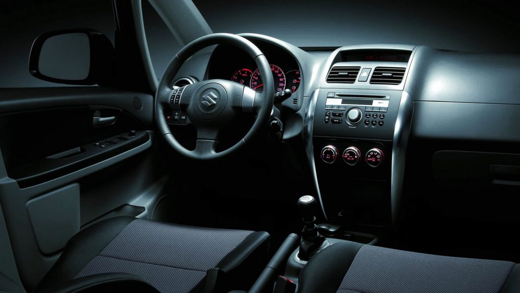 Suzuki SX4 - отзывы владельцев 1 Suzuki SX4 - отзывы владельцев 1